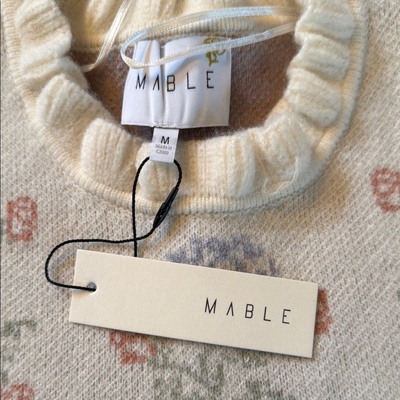 Mable Floral Knit Sweater and Skirt Set. Size Medium. New with tag - Picture 3 of 9